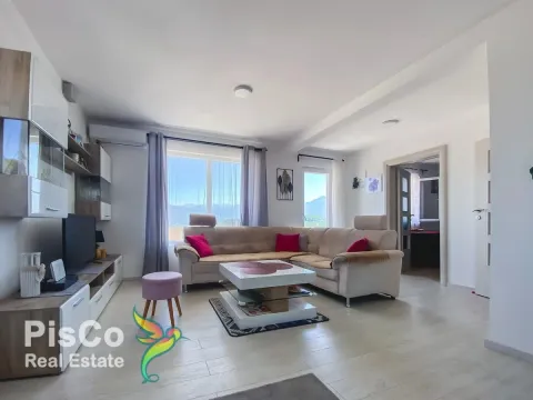 Sale, four bedroom apartment, 160m², Tivat, Crna Gora - image 1