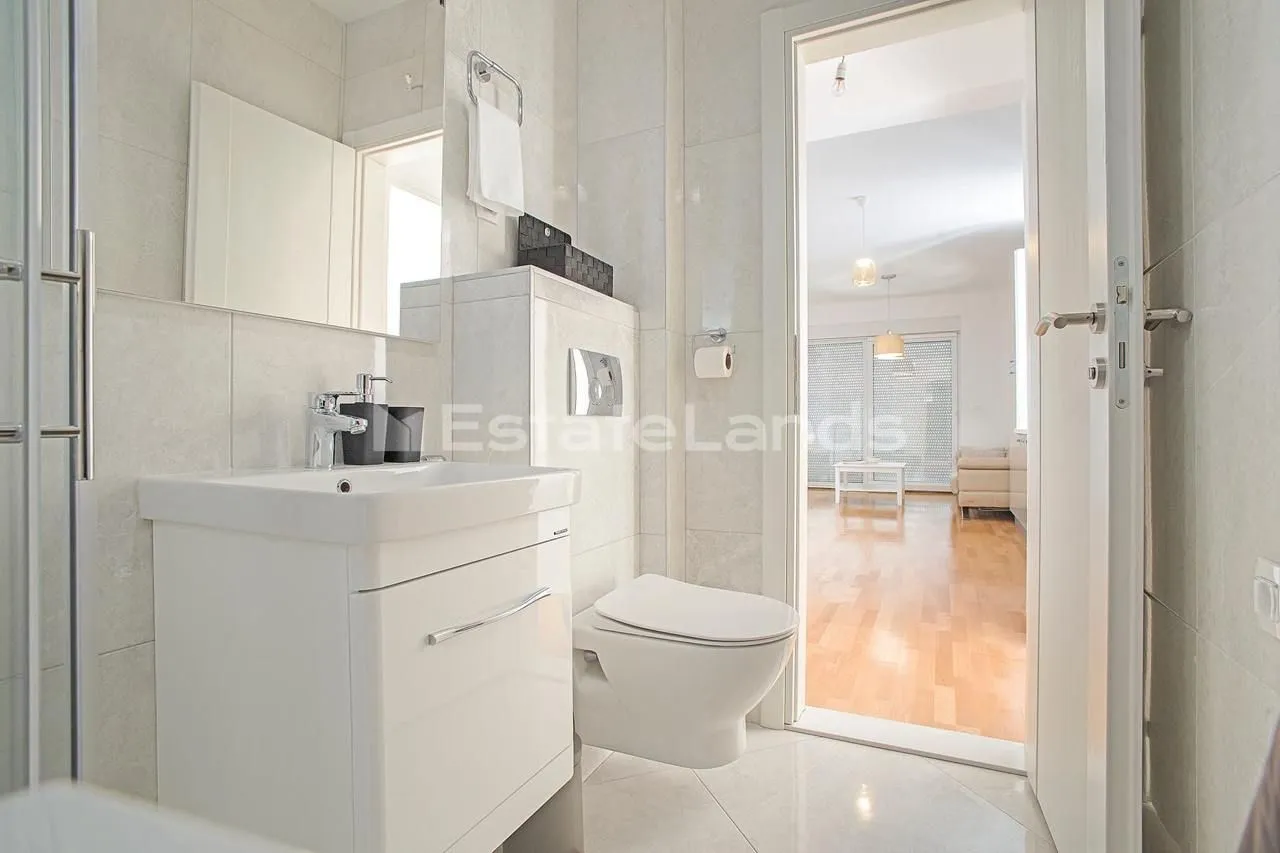 Rent, one bedroom apartment, 43m², Mažina, Tivat