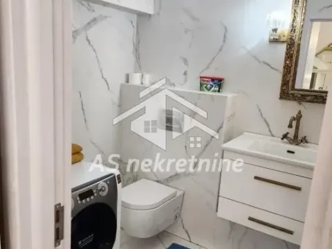 Rent, two bedroom apartment, 56m², Vračar Sve Podlokacije, Beograd - image 22