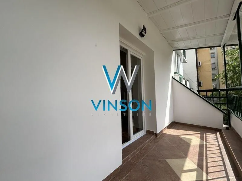 Prodaja, dvosoban stan, 47m², Adamovićevo Naselje, Novi Sad Sve Podlokacije