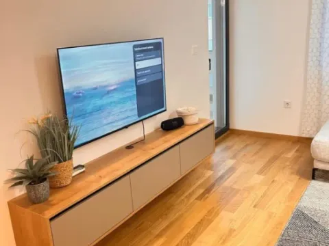 Izdavanje, jednosoban stan, 47m², City Kvart, Podgorica - image 6