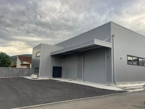 Rent, office space, 300m², Zagorič, Podgorica - image 3
