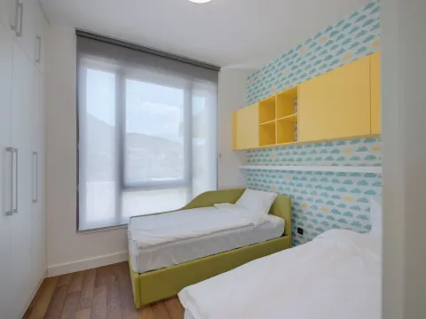 Prodaja, stan, 80m², Tivat, Crna Gora - image 11