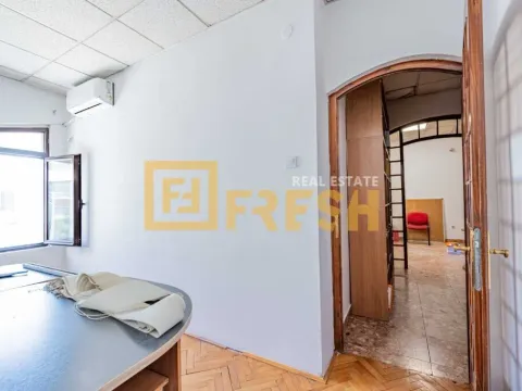 Sale, office space, 106m², Stari Aerodrom, Podgorica - image 7
