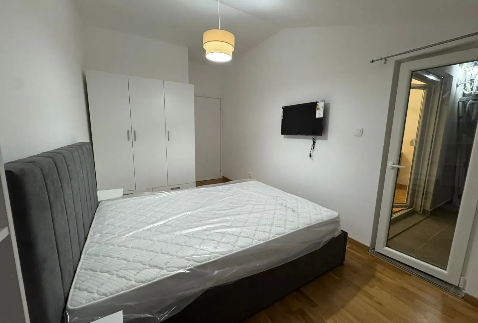 Rent, one bedroom apartment, 46m², Podgorica, Crna Gora