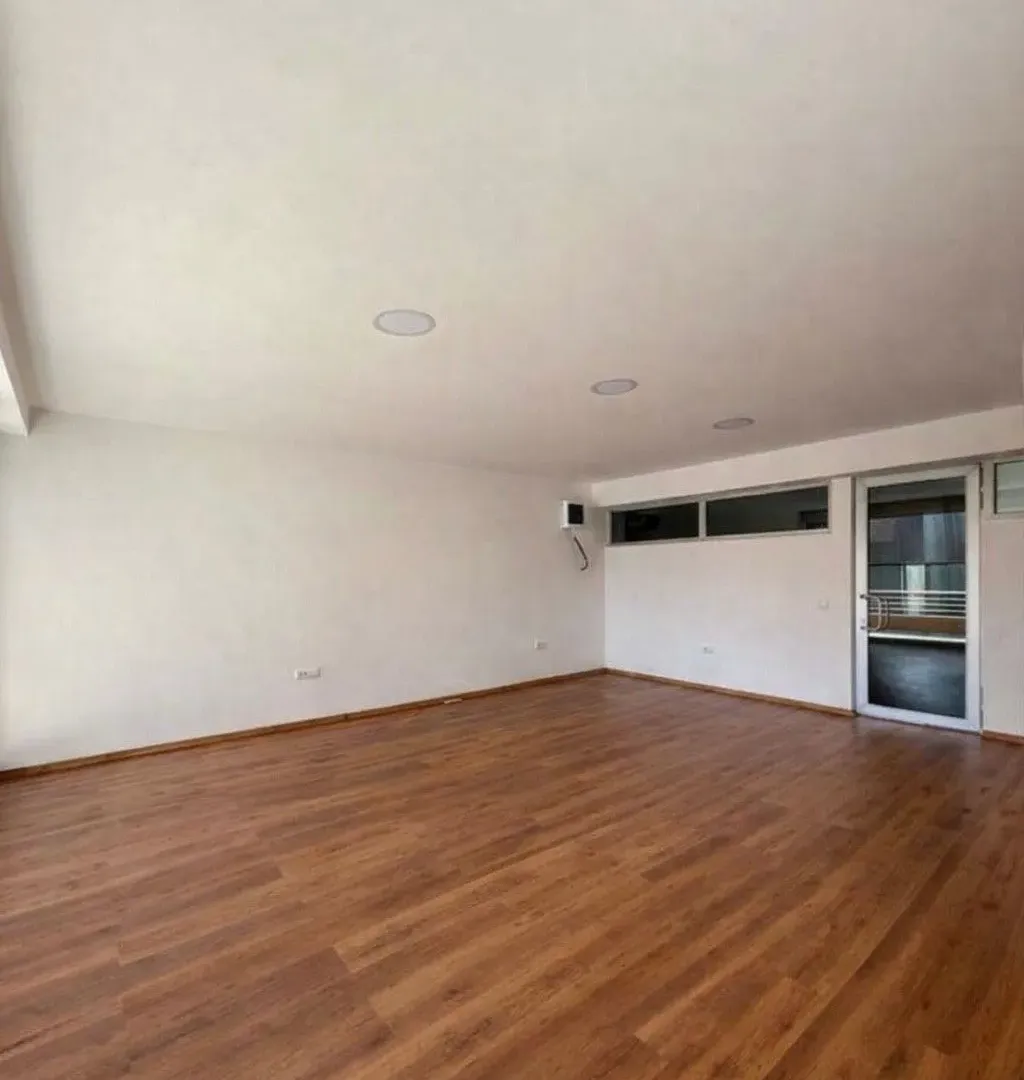 Rent, office space, 47m², Rozino, Budva