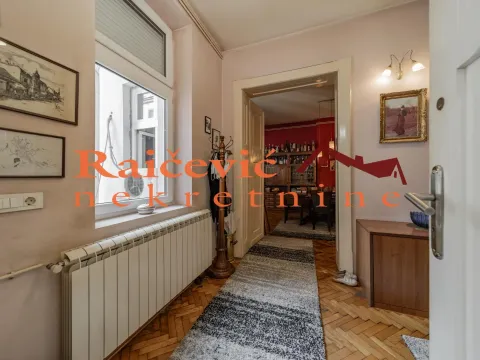 Prodaja, trosoban stan, 86m², Vračar, Šid - image 11