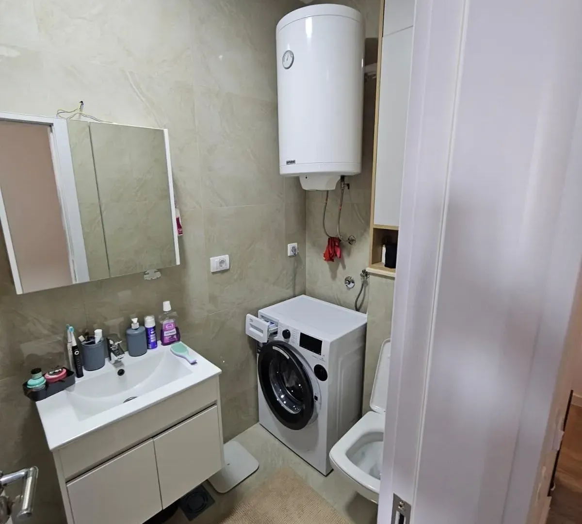 Rent, one bedroom apartment, 43m², Šušanj, Bar