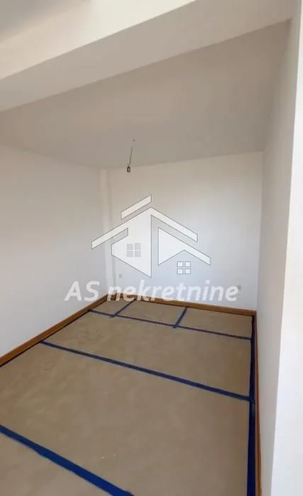 Prodaja, trosoban stan, 128m², Jajinci, Voždovac Sve Podlokacije