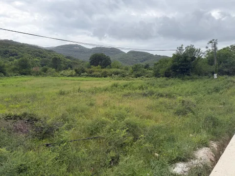 Zemljište in Radanovići