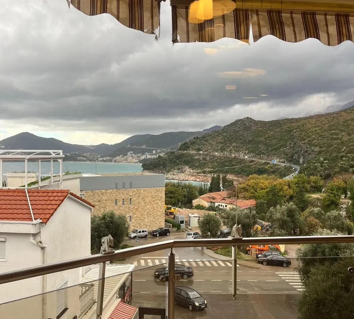 Sale, two bedroom apartment, 74m², Pržno, Budva