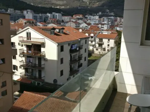 Rent, one bedroom apartment, 58m², Maine, Budva - image 9