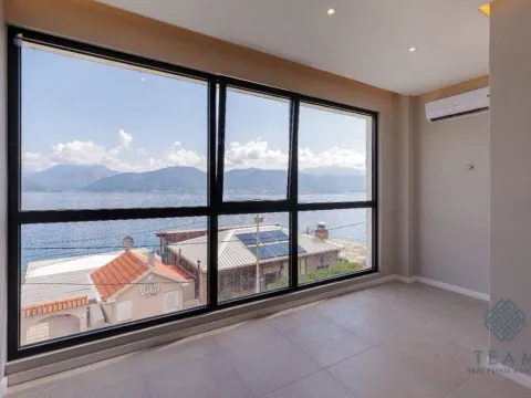 Sale, house, 200m², Krašići, Tivat - image 8