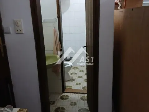 Izdavanje, poslovni prostor, 55m², Adice, Novi Sad Sve Podlokacije - image 5