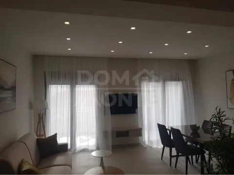 Izdavanje, dvosoban stan, 55m², Tivat, Crna Gora - image 5