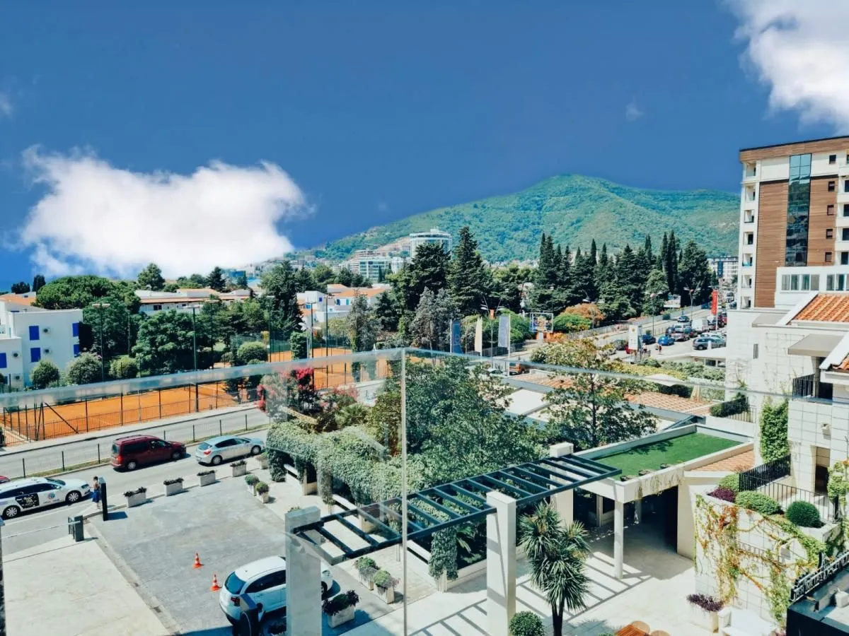 Sale, one bedroom apartment, 61m², Budva, Crna Gora