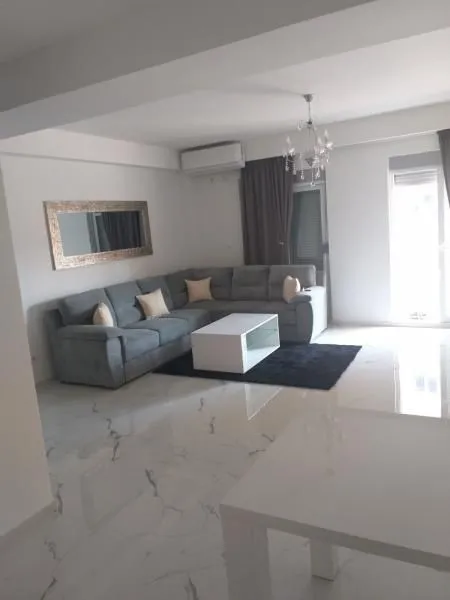 Prodaja, dvosoban stan, 135m², Petrovac, Budva