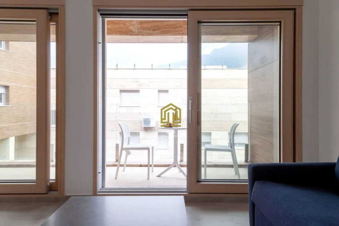 Prodaja, jednosoban stan, 64m², Kotor, Crna Gora