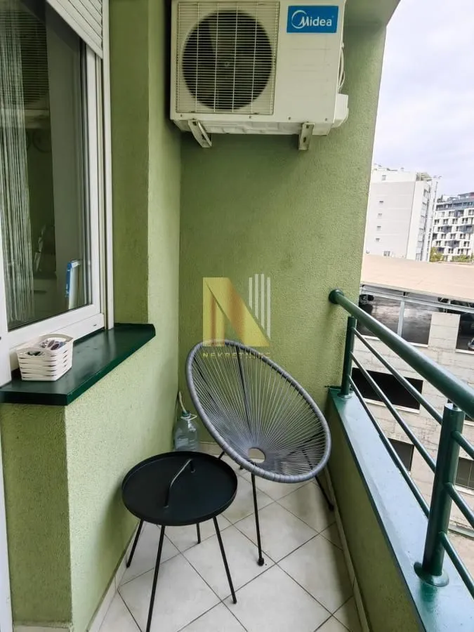 Izdavanje, jednosoban stan, 31m², Grbavica, Novi Sad Sve Podlokacije