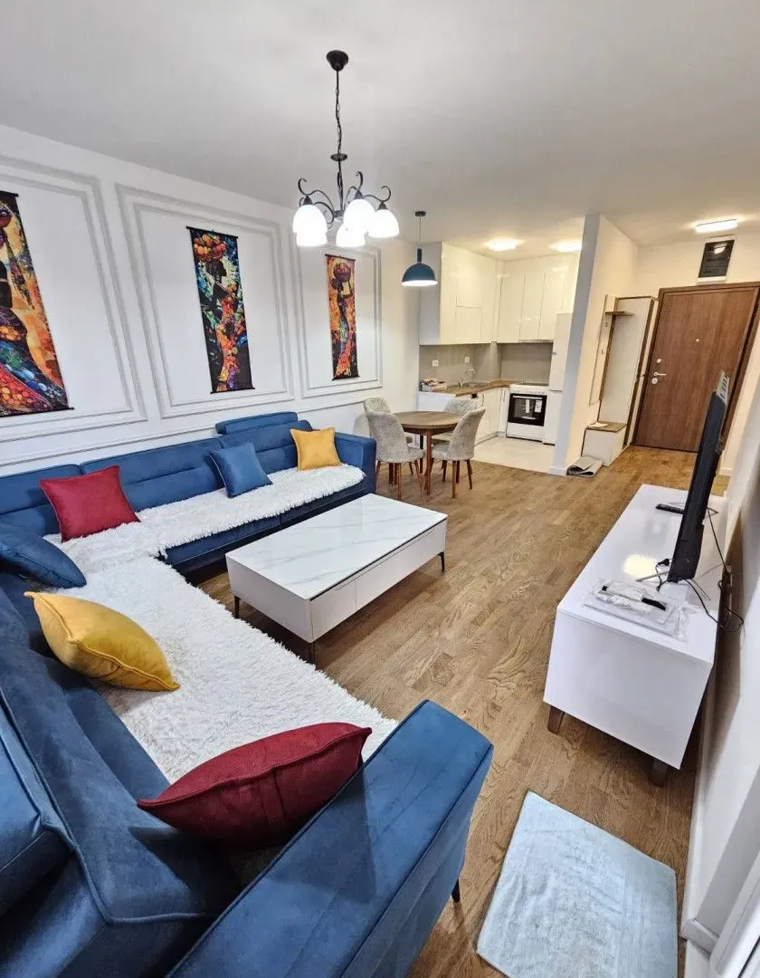 Izdavanje, jednosoban stan, 47m², Stari Aerodrom, Podgorica