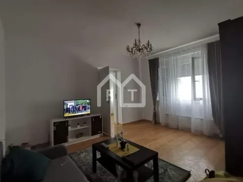 Izdavanje, dvosoban stan, 41m², Stari Grad, Beograd - image 2