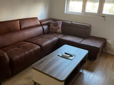 Izdavanje, jednosoban stan, 49m², Central Point, Podgorica - image 2