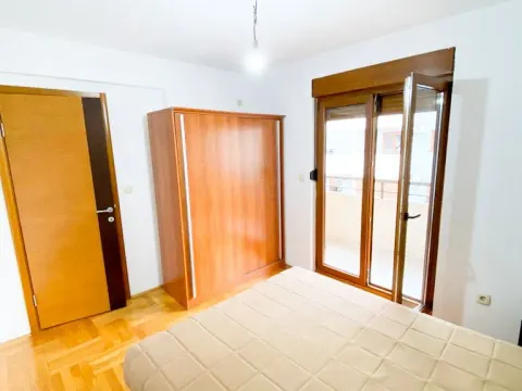 Rent, two bedroom apartment, 55m², Stari Aerodrom, Podgorica - image 4