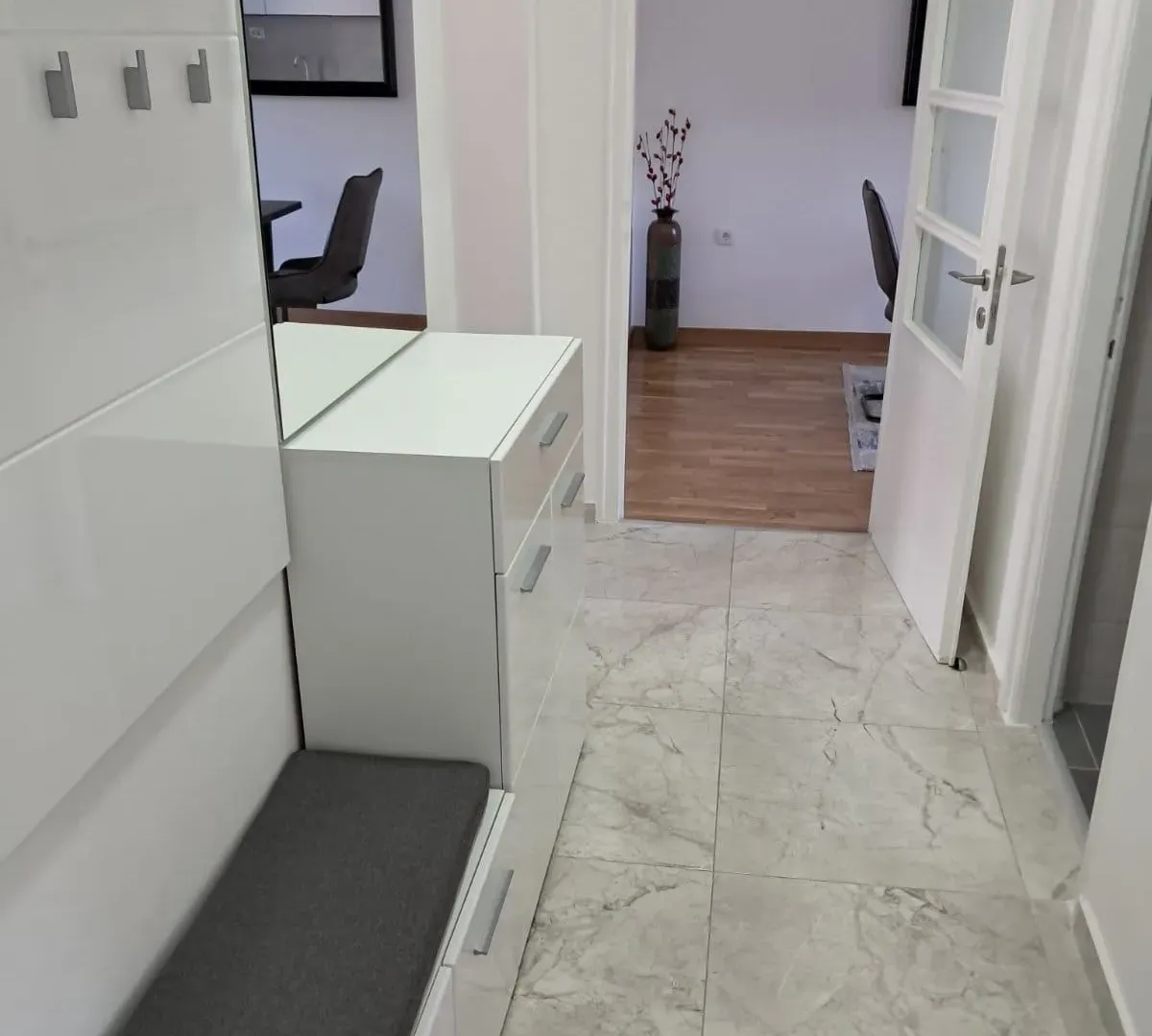 Rent, one bedroom apartment, 68m², Centar, Podgorica