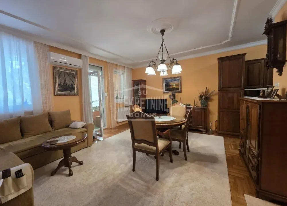 Sale, two bedroom apartment, 49m², Centar, Subotica