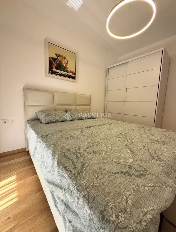 Izdavanje, jednosoban stan, 50m², City Kvart, Podgorica