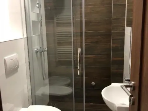 Rent, four bedroom apartment, 87m², Crveni Krst, Beograd - image 16