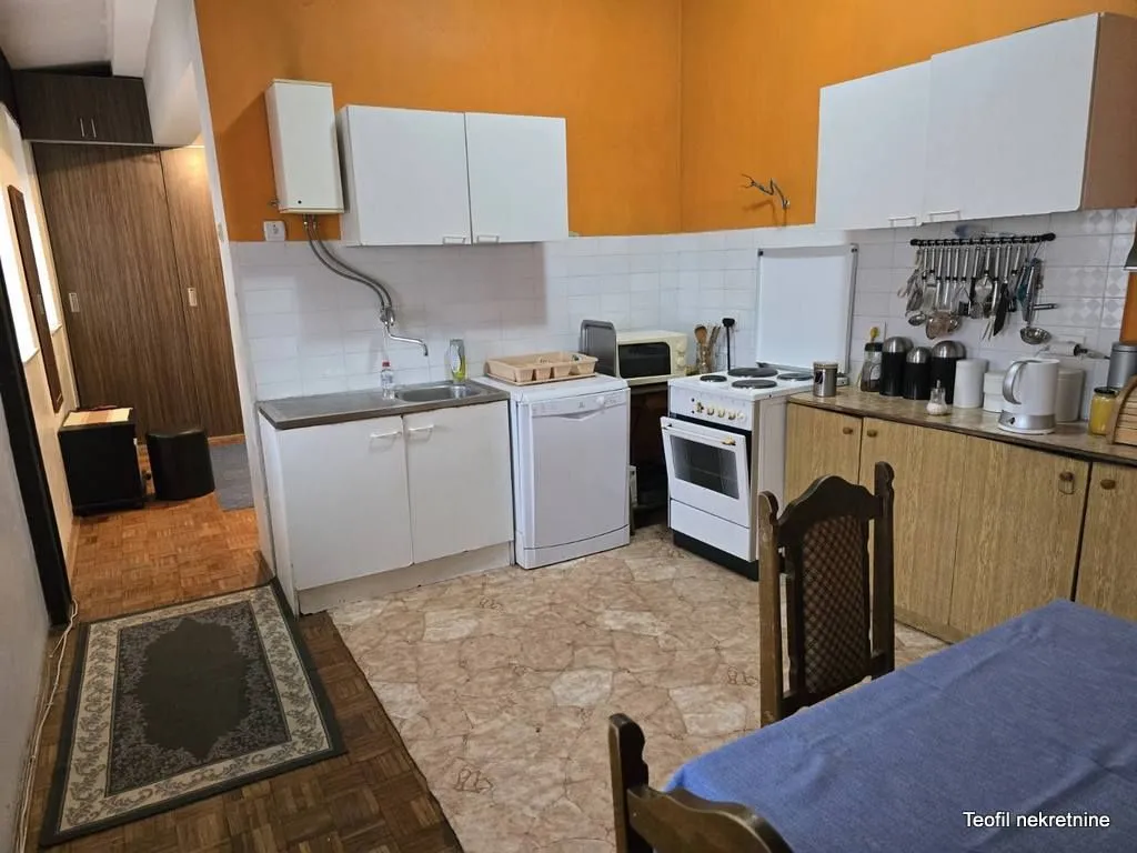 Sale, four bedroom apartment, 93m², Zemun Sve Podlokacije, Beograd