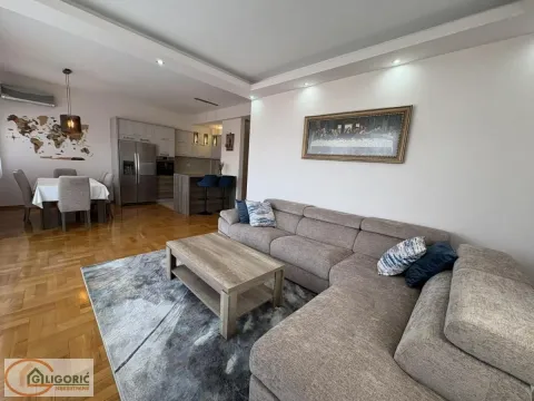 Izdavanje, trosoban stan, 75m², Borča 1, Borča Sve Podlokacije - image 2