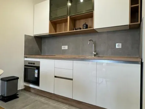 Izdavanje, stan, 42m², Bulevar Evrope, Novi Sad Sve Podlokacije - image 11