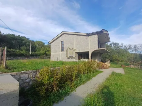 Prodaja, kuća, 300m², Gostilje Martinićko, Danilovgrad - image 5