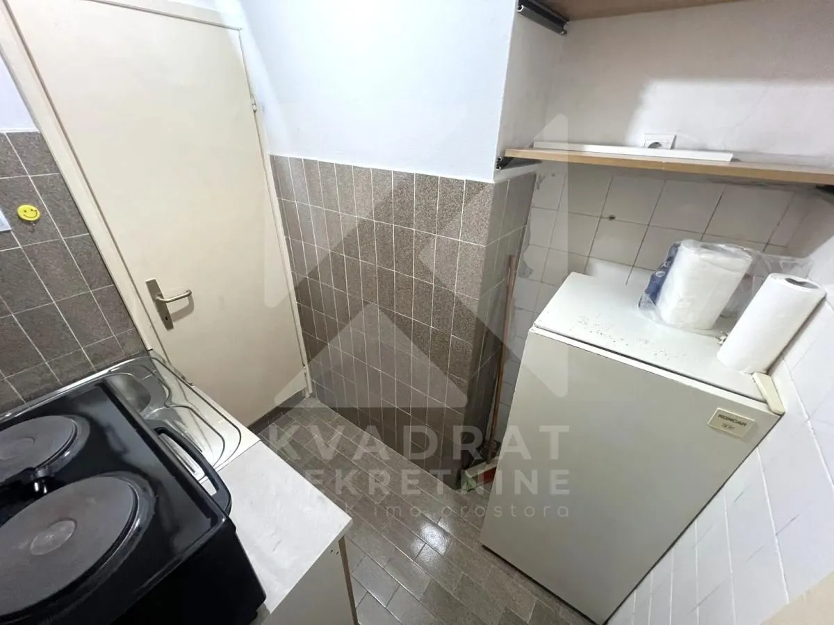 Rent, office space, 25m², Centar, Podgorica