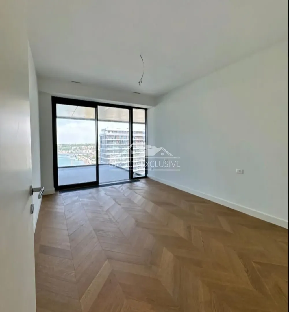 Prodaja, četvorosoban stan, 176m², Savski Venac, Beograd