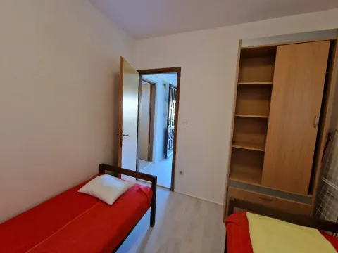 Sale, one bedroom apartment, 50m², Blizikuće, Budva - image 16