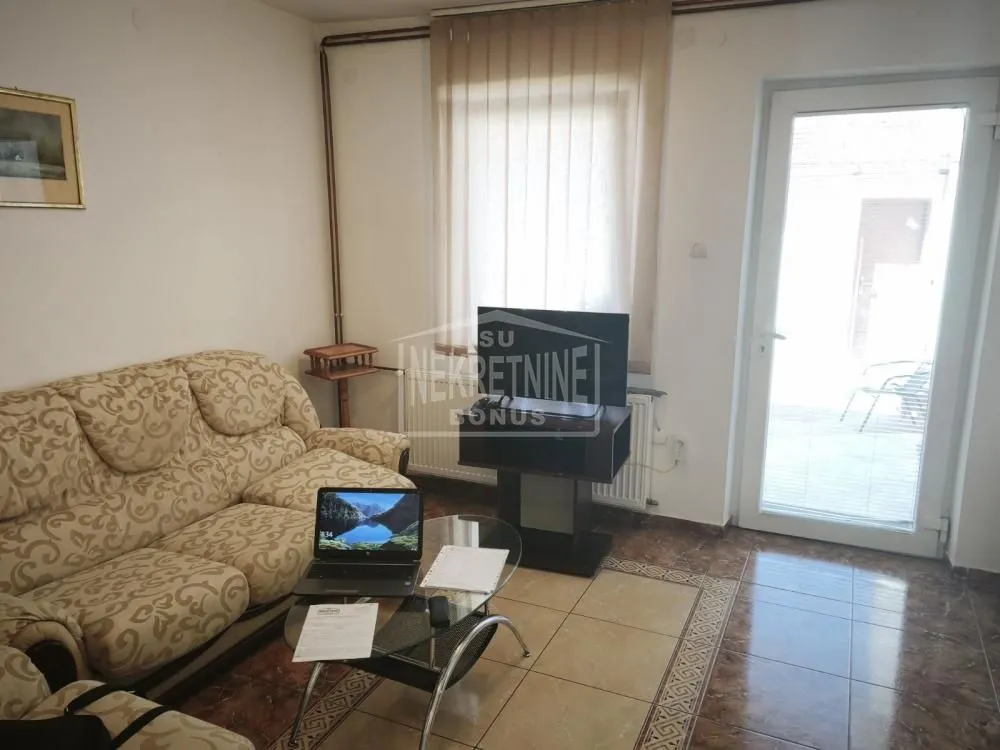 Prodaja, jednosoban stan, 47m², Centar, Subotica