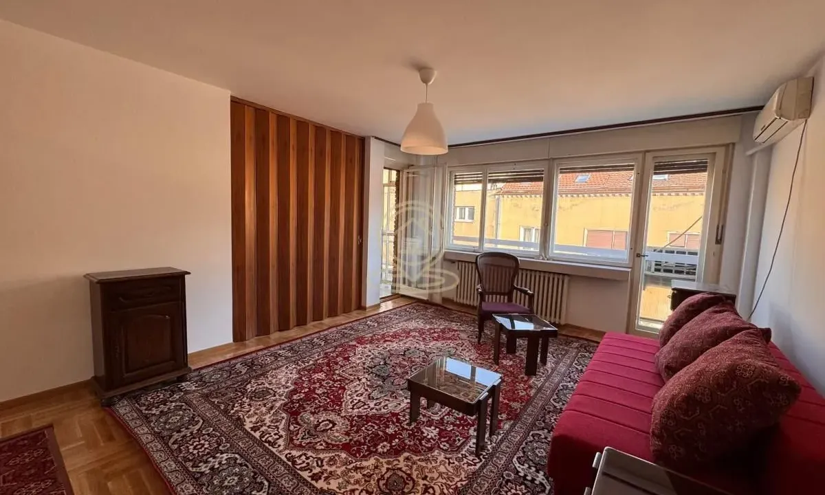 Rent, three bedroom apartment, 78m², Kalenić Pijaca, Vračar Sve Podlokacije