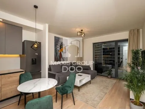 Izdavanje, dvosoban stan, 69m², Savski Venac, Beograd - image 5