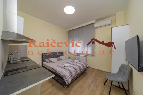 Prodaja, stan, 211m², Savski Venac, Beograd - image 8