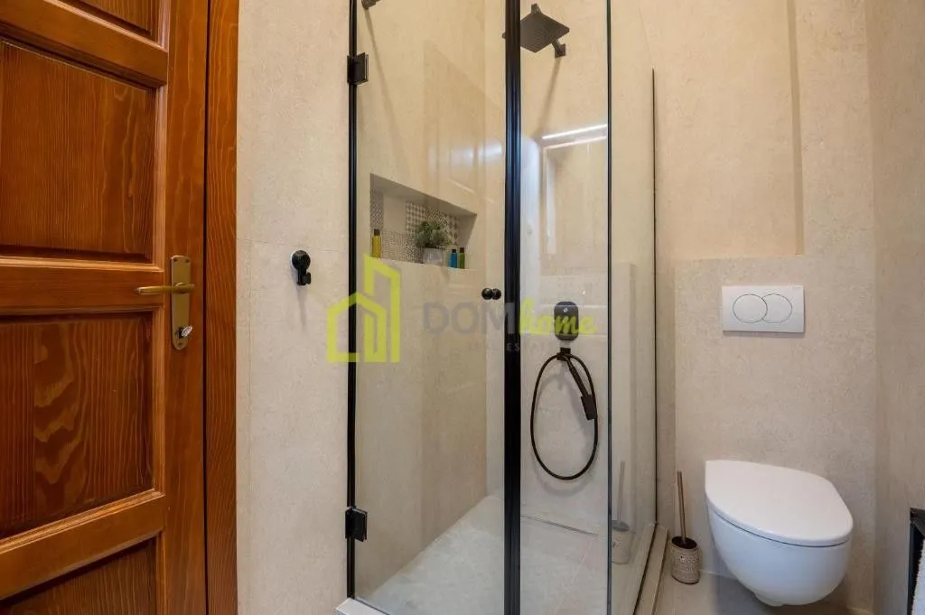 Sale, house, 270m², Bar, Crna Gora