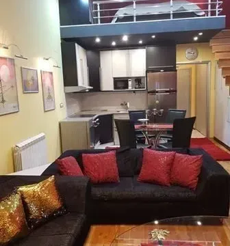 Prodaja, trosoban stan, 70m², Zemun Sve Podlokacije, Beograd - image 2