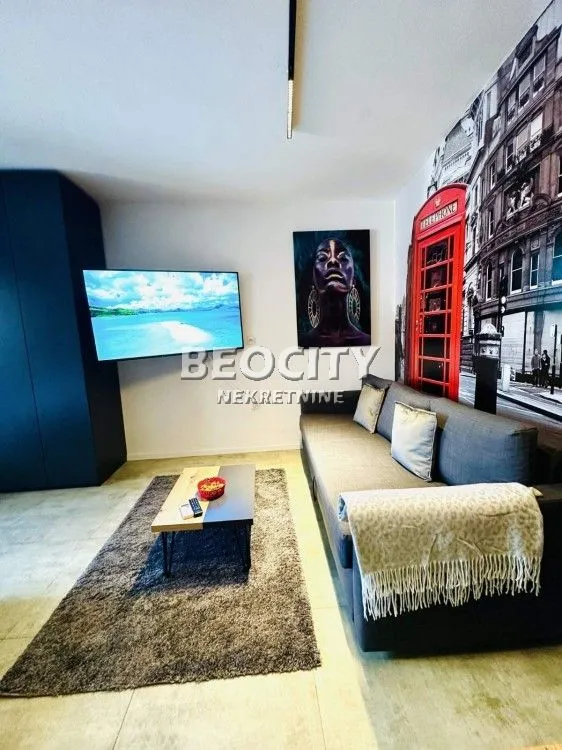Rent, apartment, 32m², Centar, Novi Sad