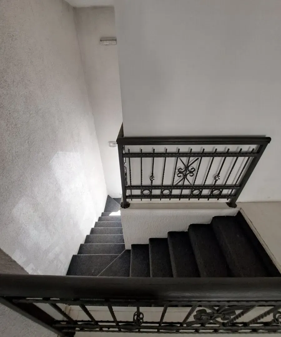 Rent, office space, 162m², Krivi Most, Podgorica