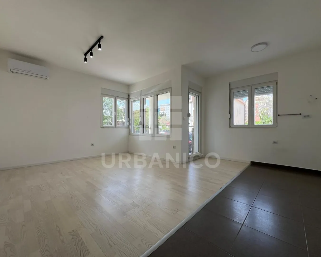 Izdavanje, dvosoban stan, 60m², 1 maj, Podgorica