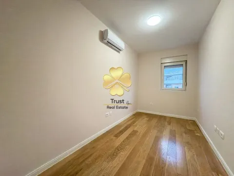 Izdavanje, trosoban stan, 100m², Central Point, Podgorica - image 7