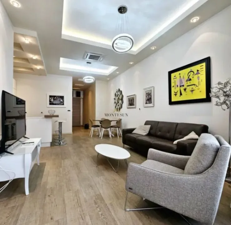 Rent, apartment, 56m², Centar, Budva