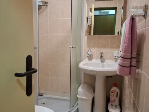 Rent, one bedroom apartment, 35m², Lazi, Budva - image 6